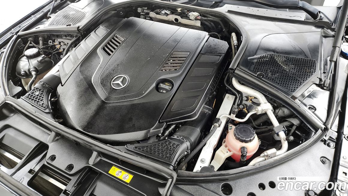 Mercedes-Benz S-Class 2022