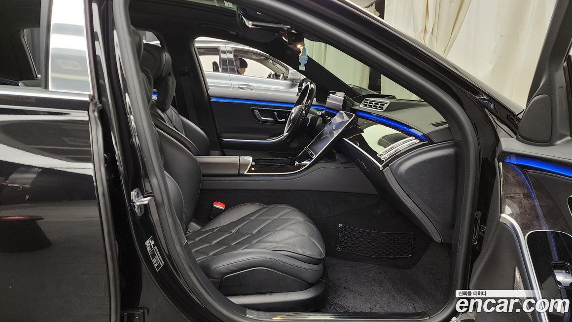 Mercedes-Benz S-Class 2022