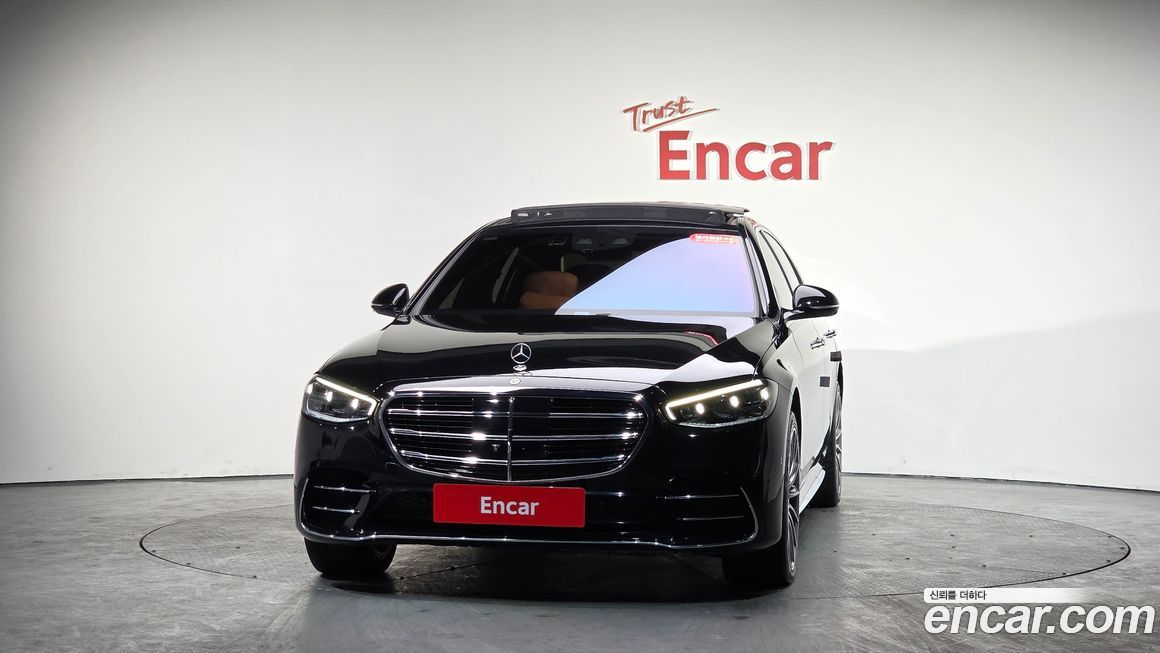 Mercedes-Benz S-Class 2021