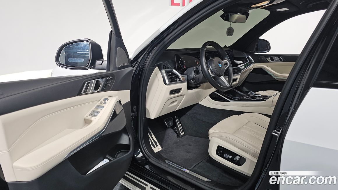 BMW X7 2024