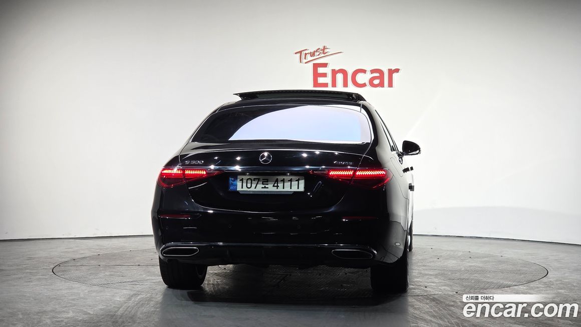 Mercedes-Benz S-Class 2021