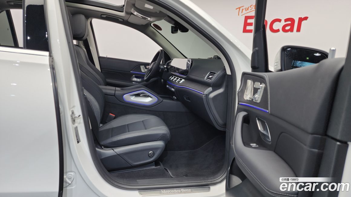 Mercedes-Benz GLE-Class 2026