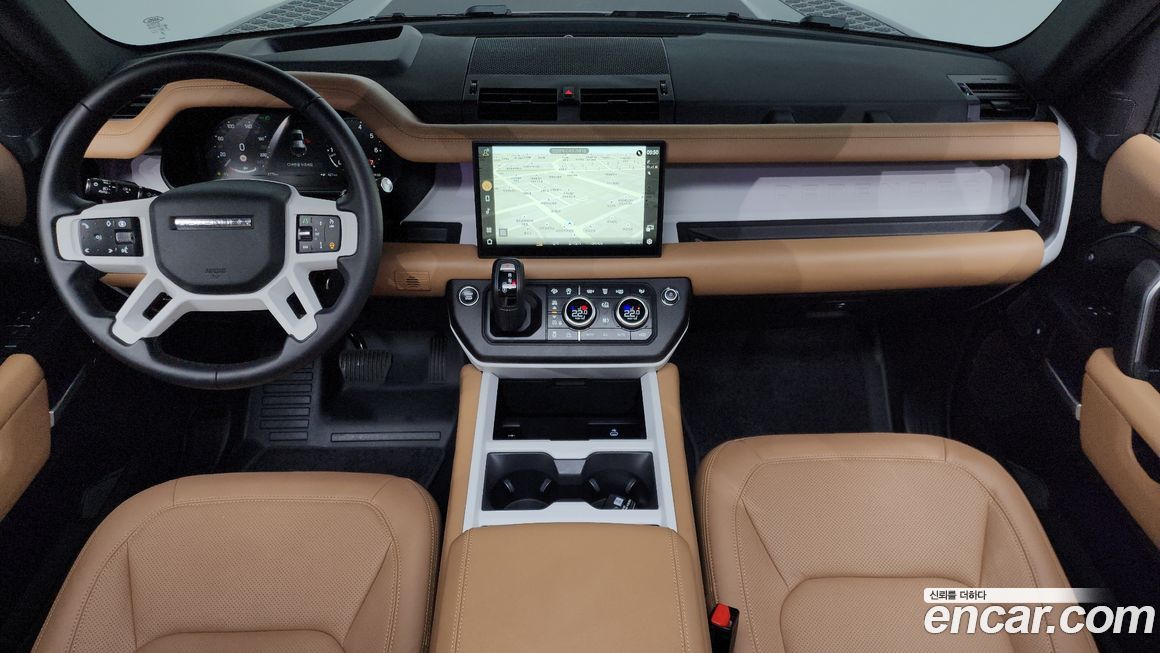 Land Rover Defender 2025