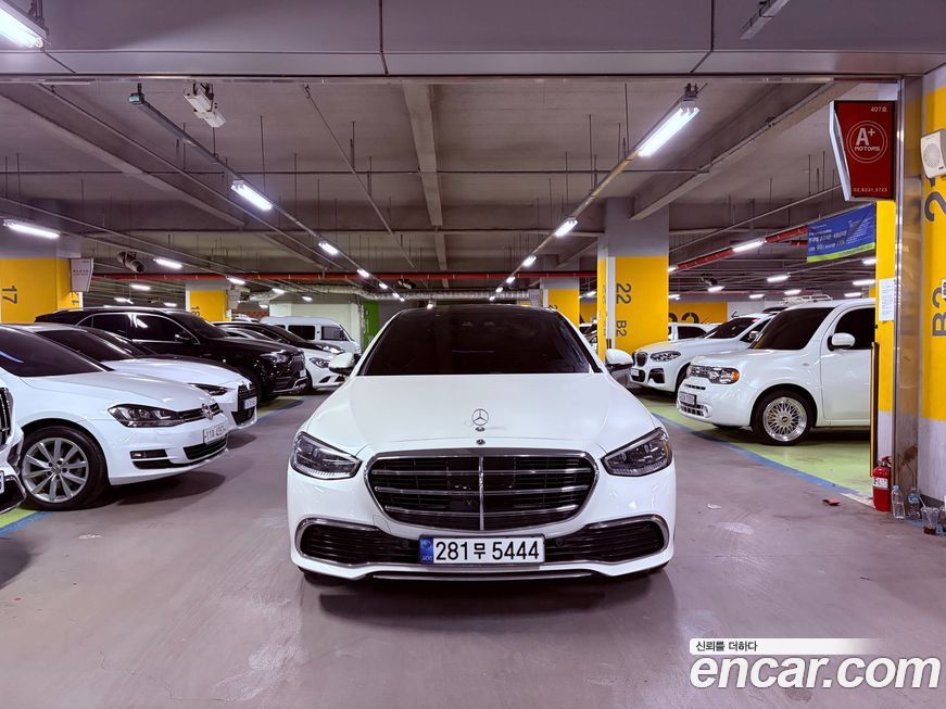 Mercedes-Benz S-Class 2022