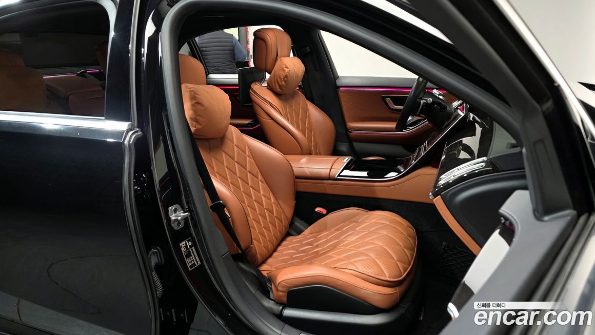 Mercedes-Benz S-Class 2021