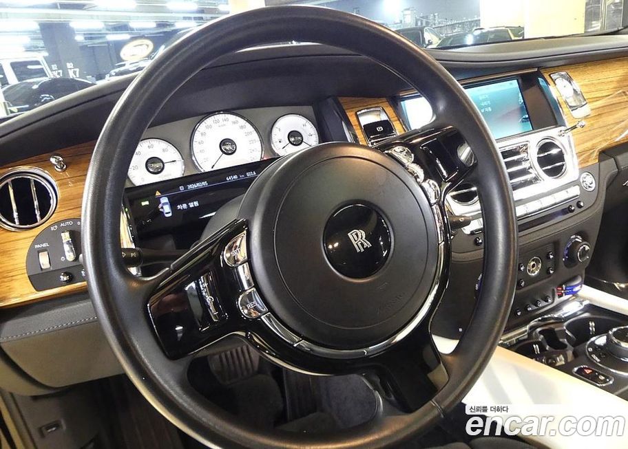 Rolls-Royce Ghost 2016