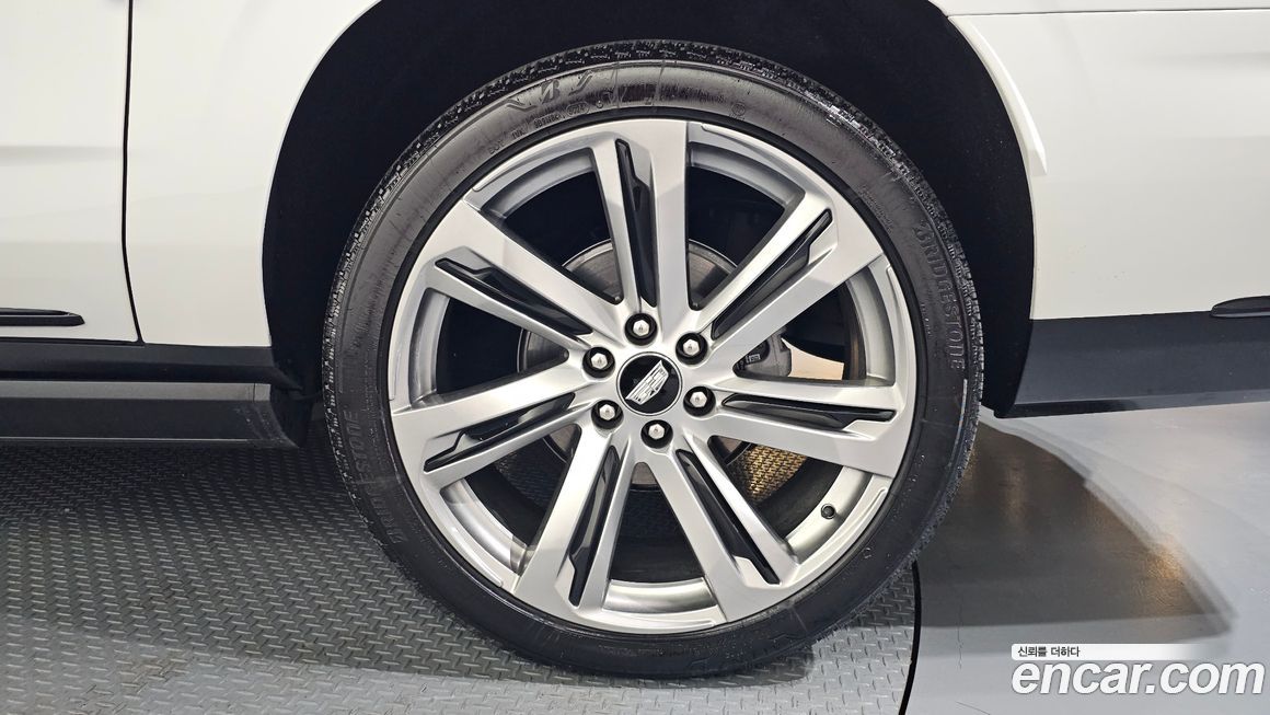 Cadillac Escalade 2025