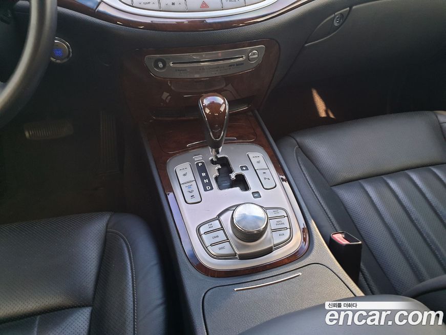 Hyundai Genesis 2008