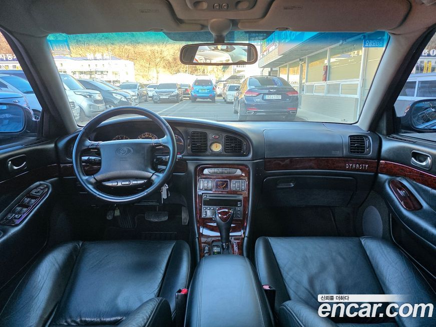 Hyundai Dynasty 1998