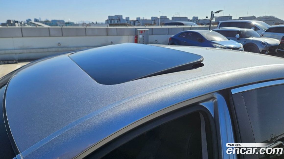 Hyundai Genesis 2008