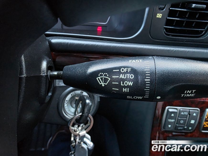 Hyundai Dynasty 1998