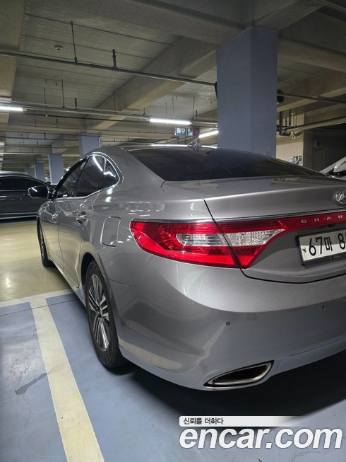 Hyundai Grandeur 2014