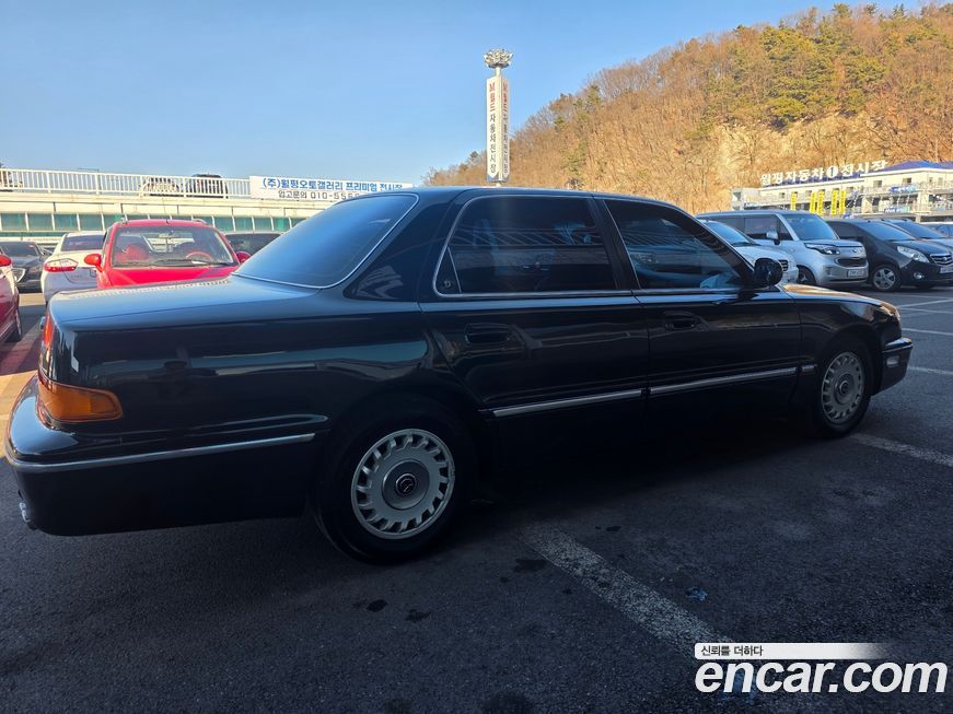 Hyundai Dynasty 1998