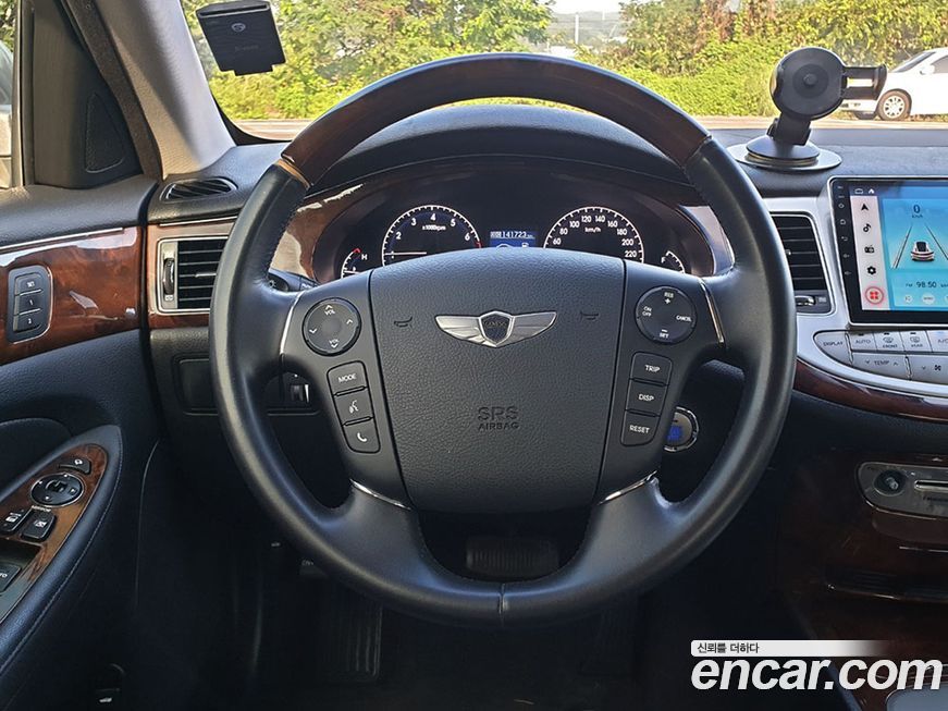 Hyundai Genesis 2008