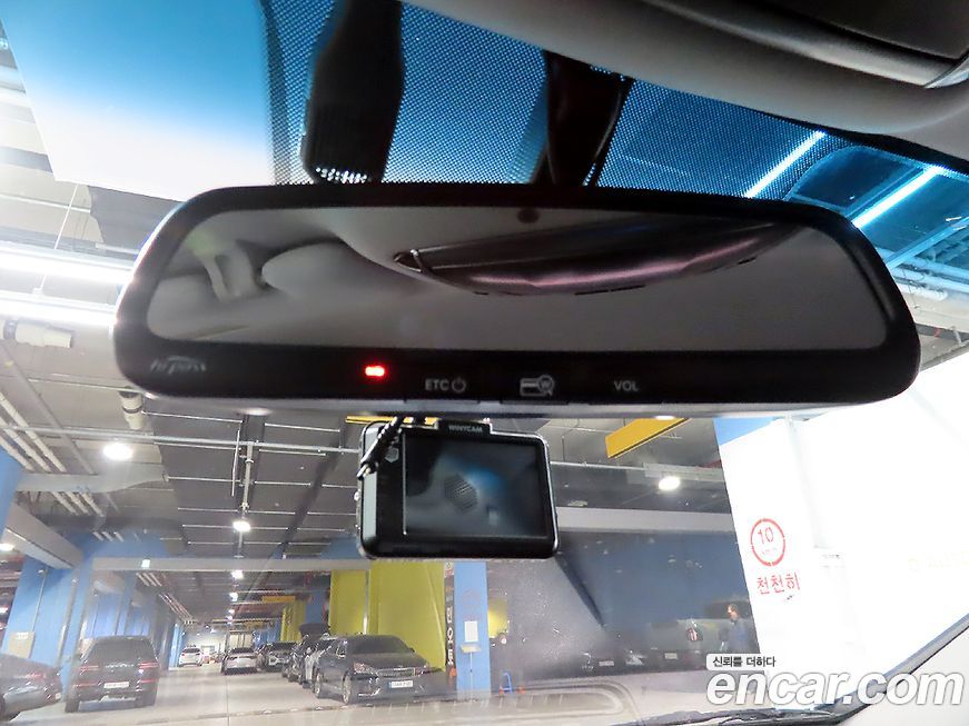 Hyundai Grandeur 2015