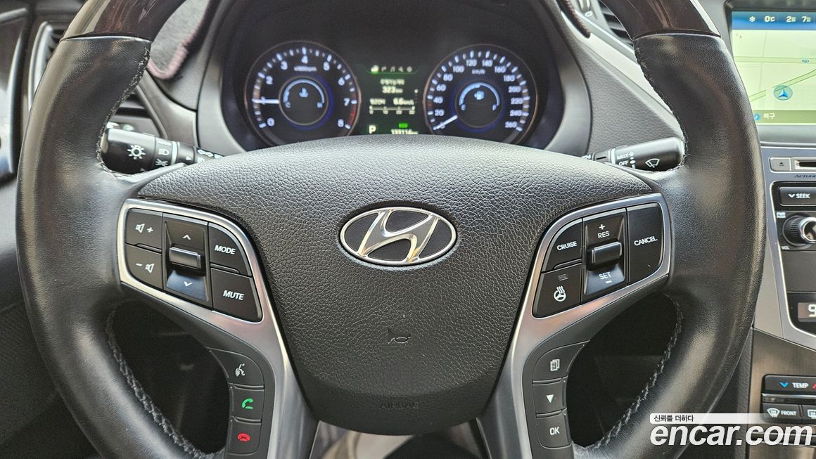 Hyundai Grandeur 2016