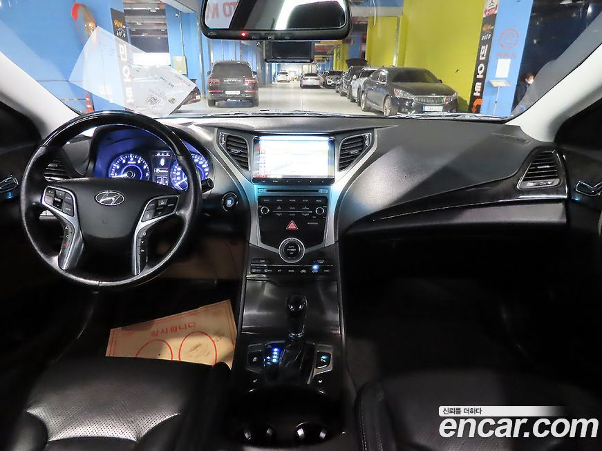 Hyundai Grandeur 2015