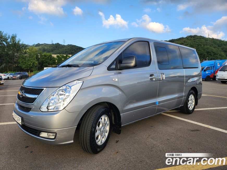 Hyundai Starex 2011