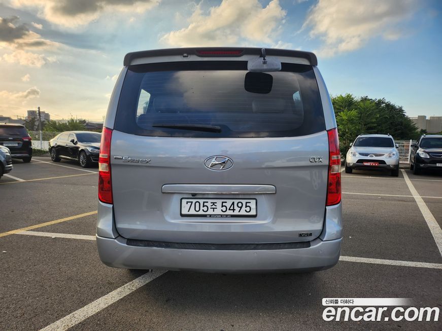 Hyundai Starex 2011