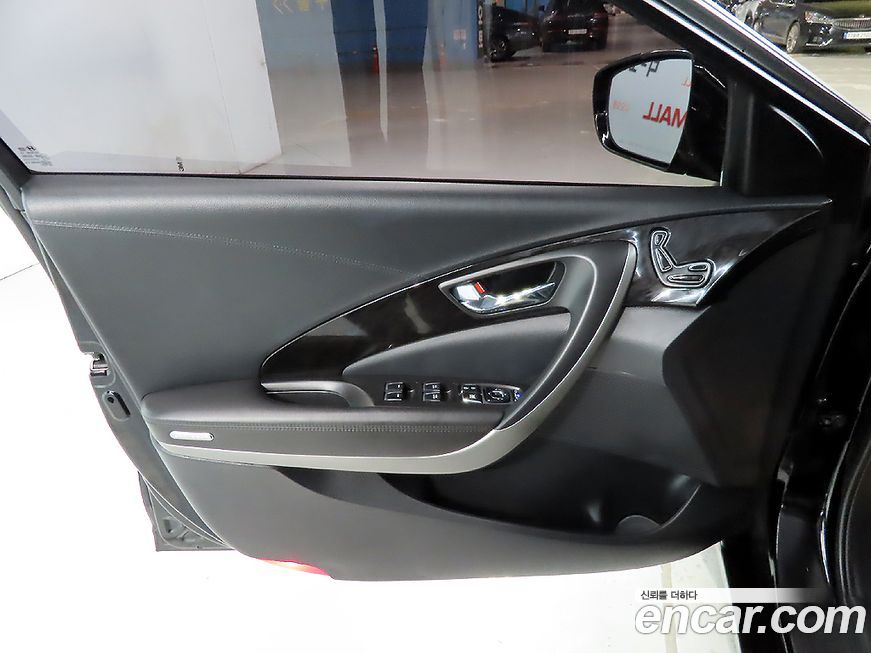 Hyundai Grandeur 2015