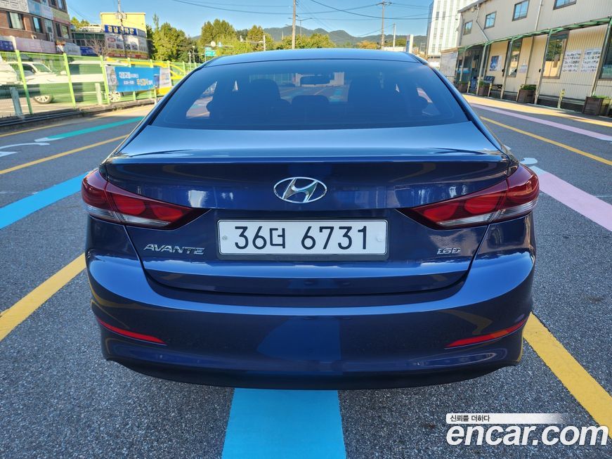 Hyundai AVANTE 2018