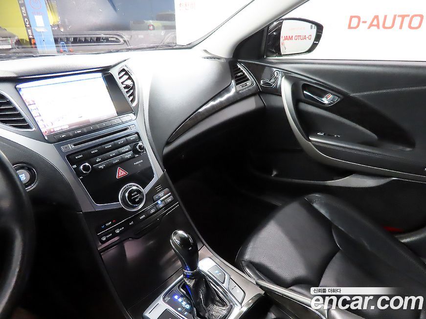 Hyundai Grandeur 2015