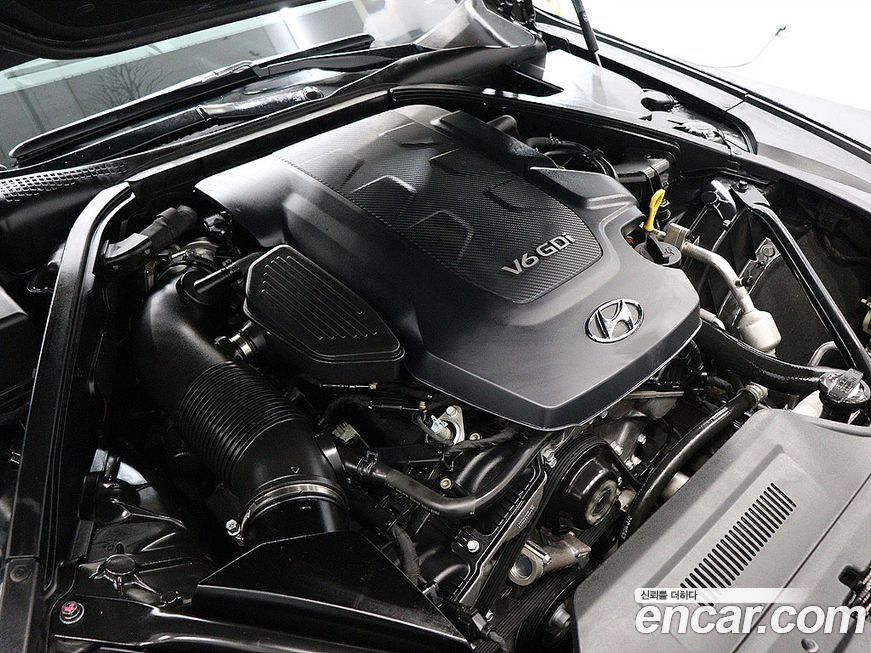 Hyundai Genesis 2015