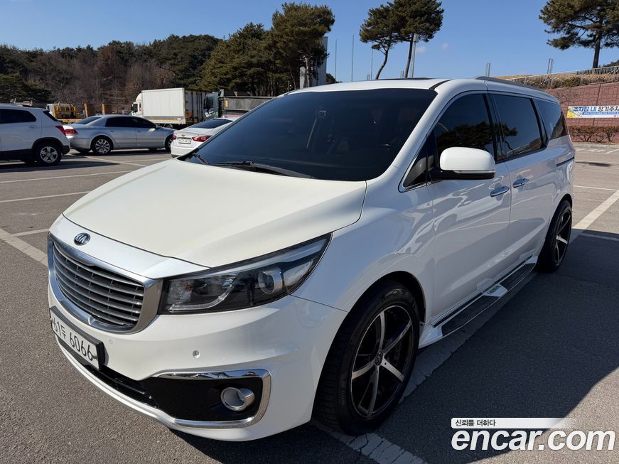 Kia Canival 2015