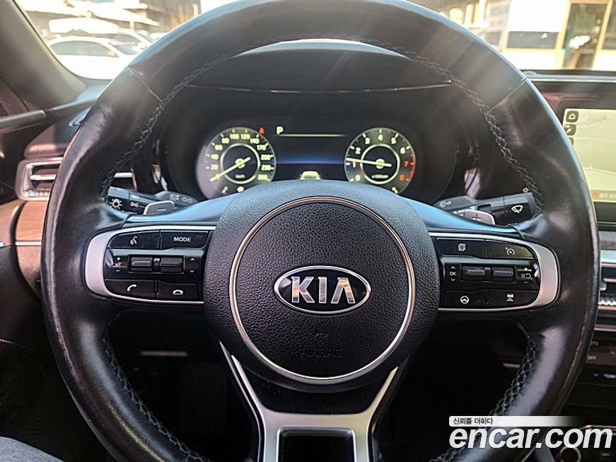 Kia K5 2021