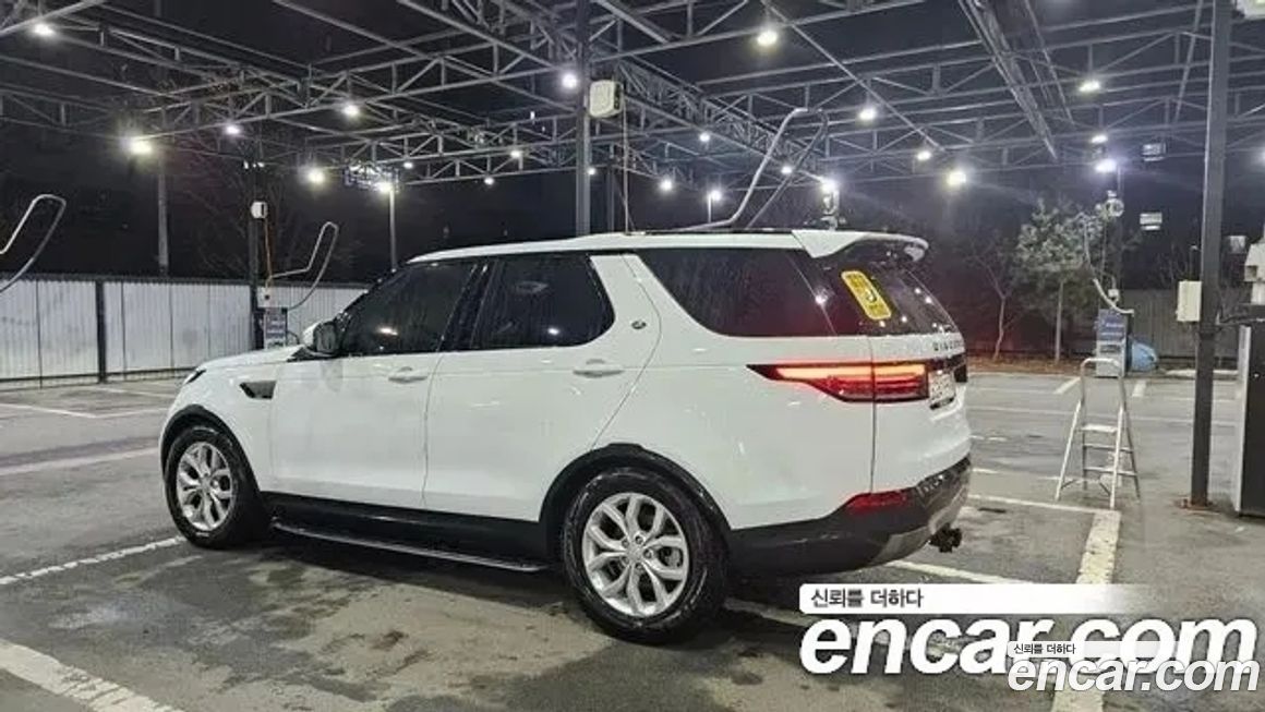 Land Rover Discovery 2018