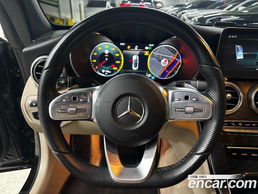 Mercedes-Benz C-Class 2021