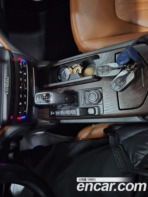 Maserati Ghibli 2020