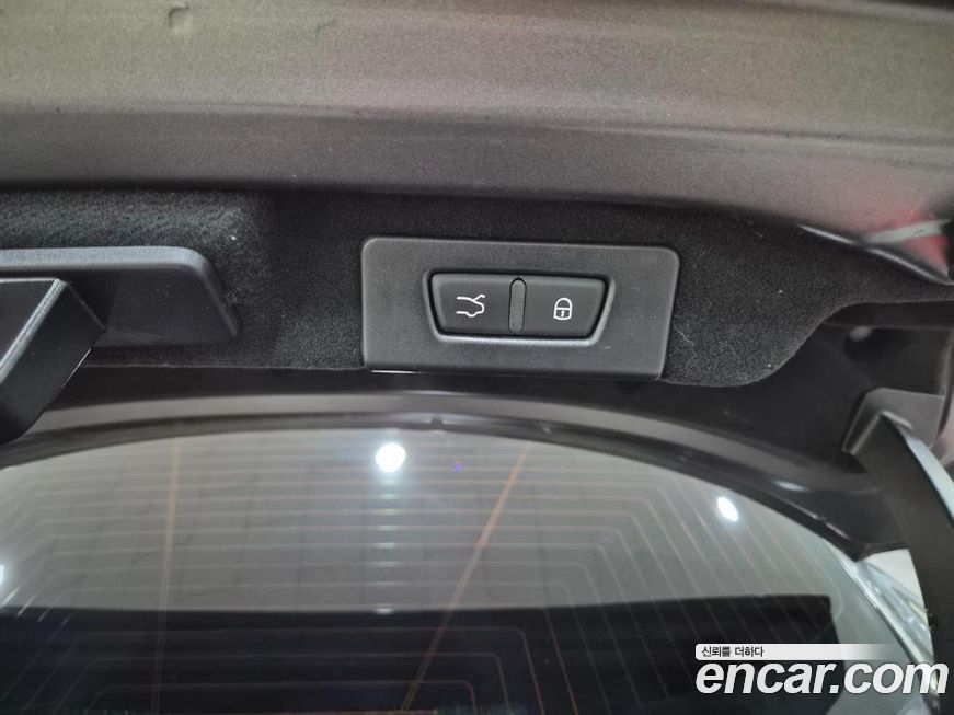 Maserati Ghibli 2020