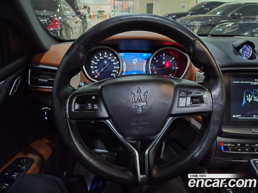 Maserati Ghibli 2020