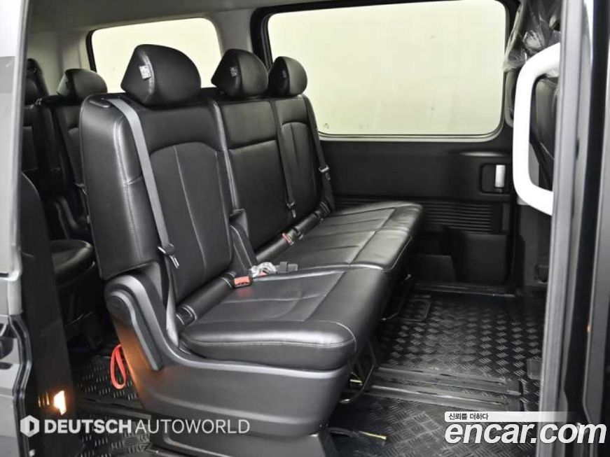 Hyundai Staria 2022