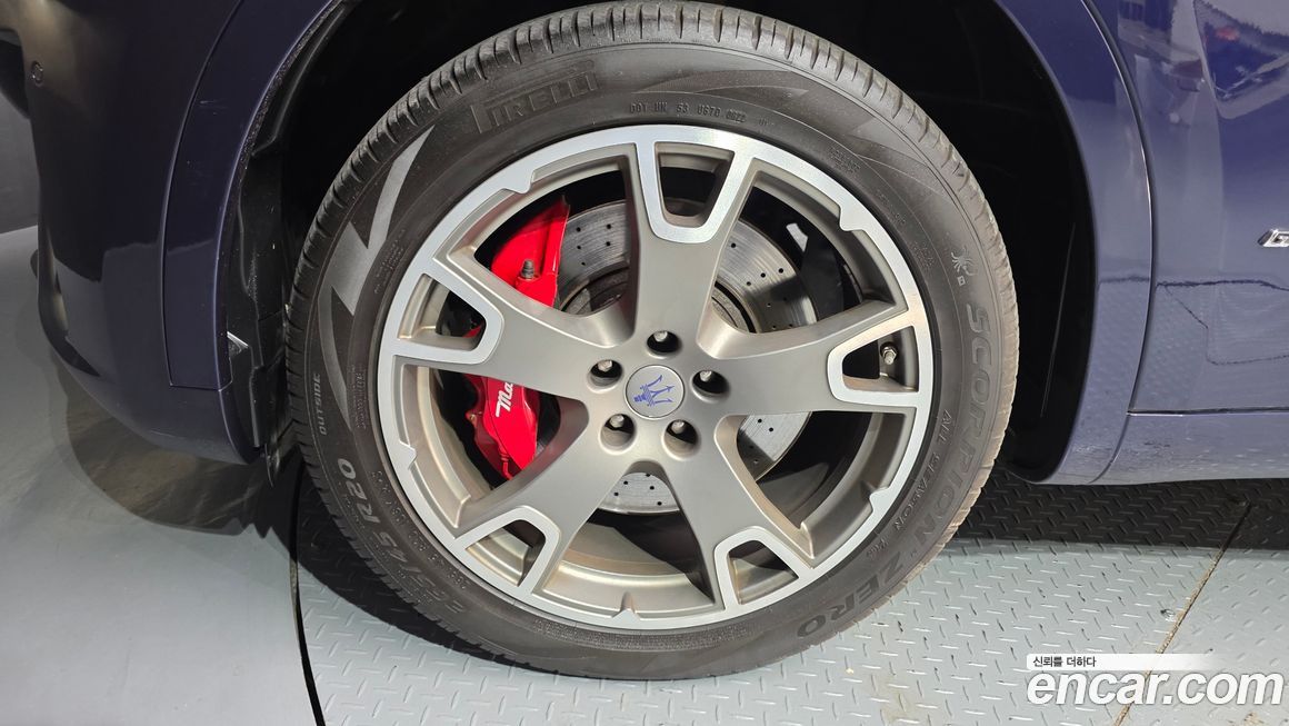 Maserati Levante 2019