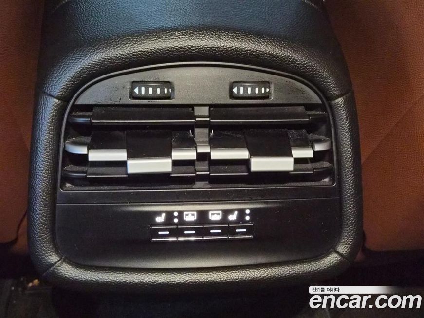 Maserati Ghibli 2020