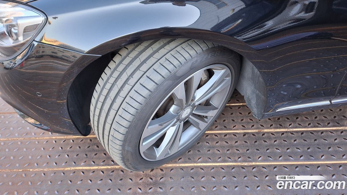 Mercedes-Benz S-Class 2016