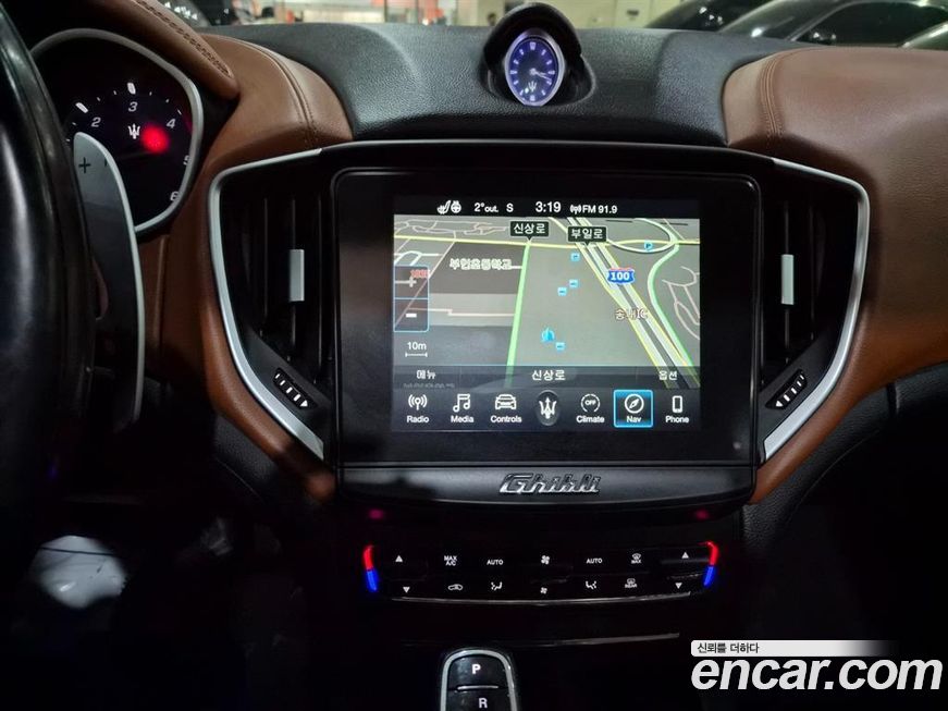 Maserati Ghibli 2020