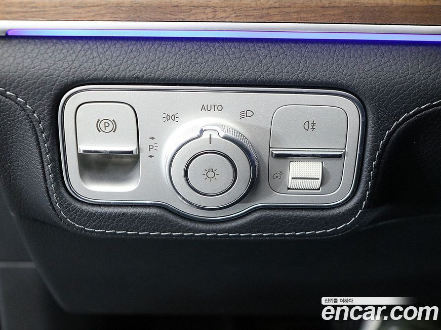 Mercedes-Benz GLE-Class 2021