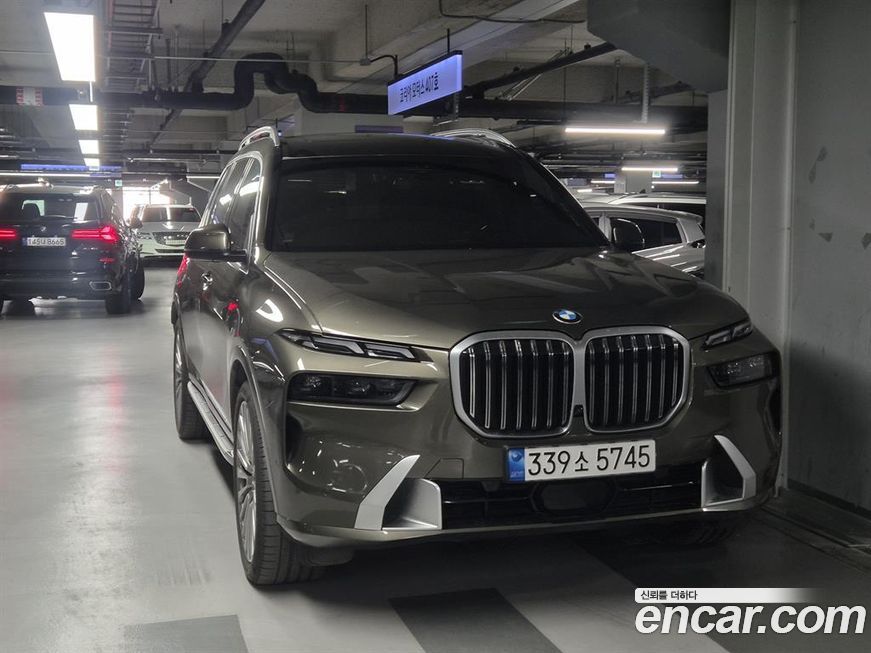 BMW X7 2024