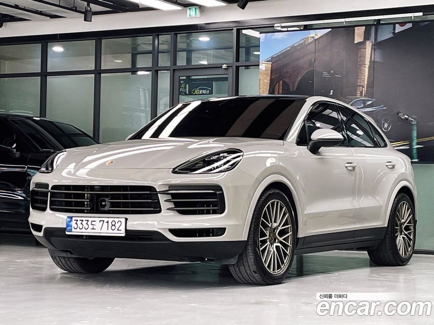 Porsche Cayenne 2022