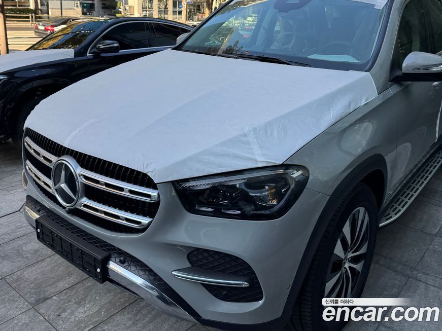 Mercedes-Benz GLE-Class 2026