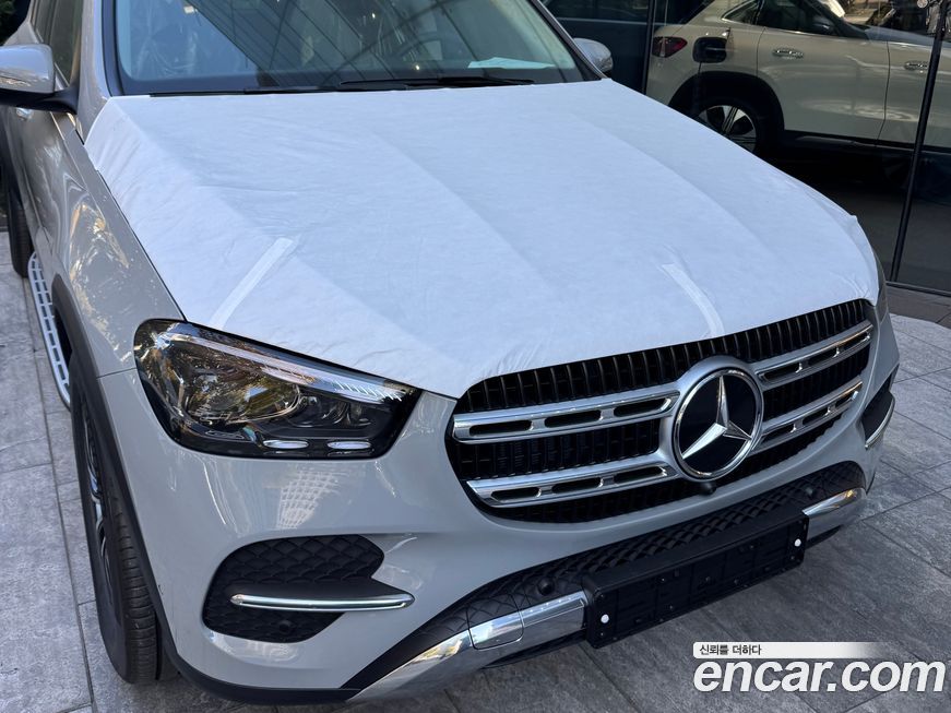 Mercedes-Benz GLE-Class 2026