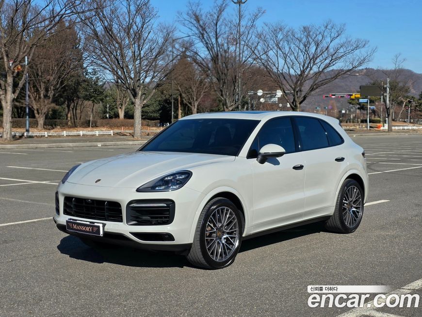 Porsche Cayenne 2021
