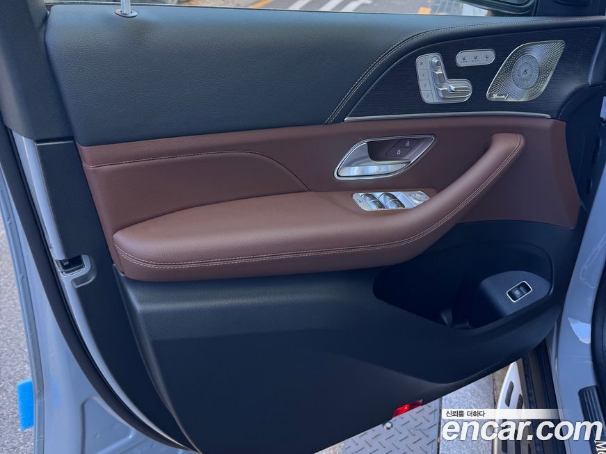 Mercedes-Benz GLE-Class 2026