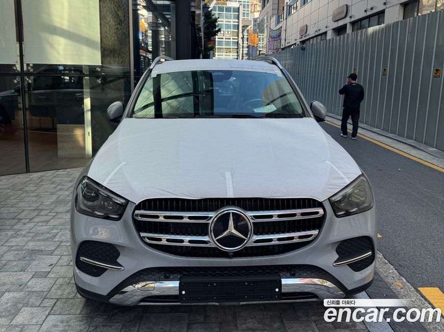Mercedes-Benz GLE-Class 2026