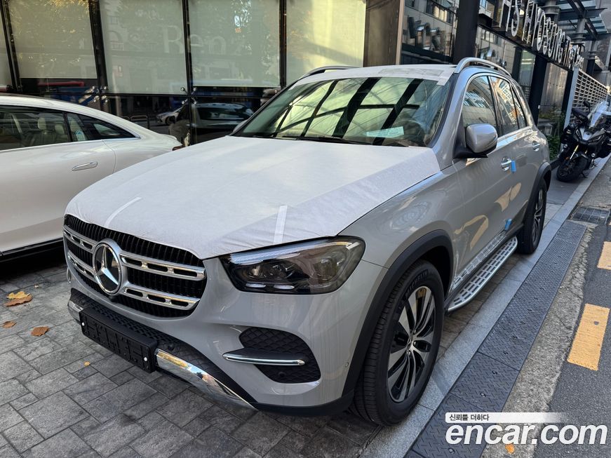 Mercedes-Benz GLE-Class 2026