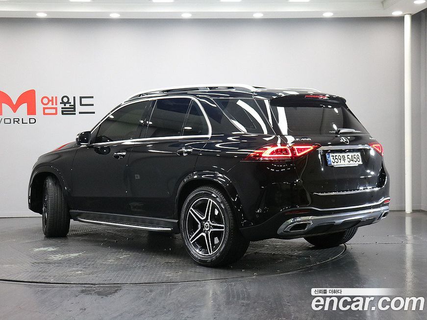 Mercedes-Benz GLE-Class 2021