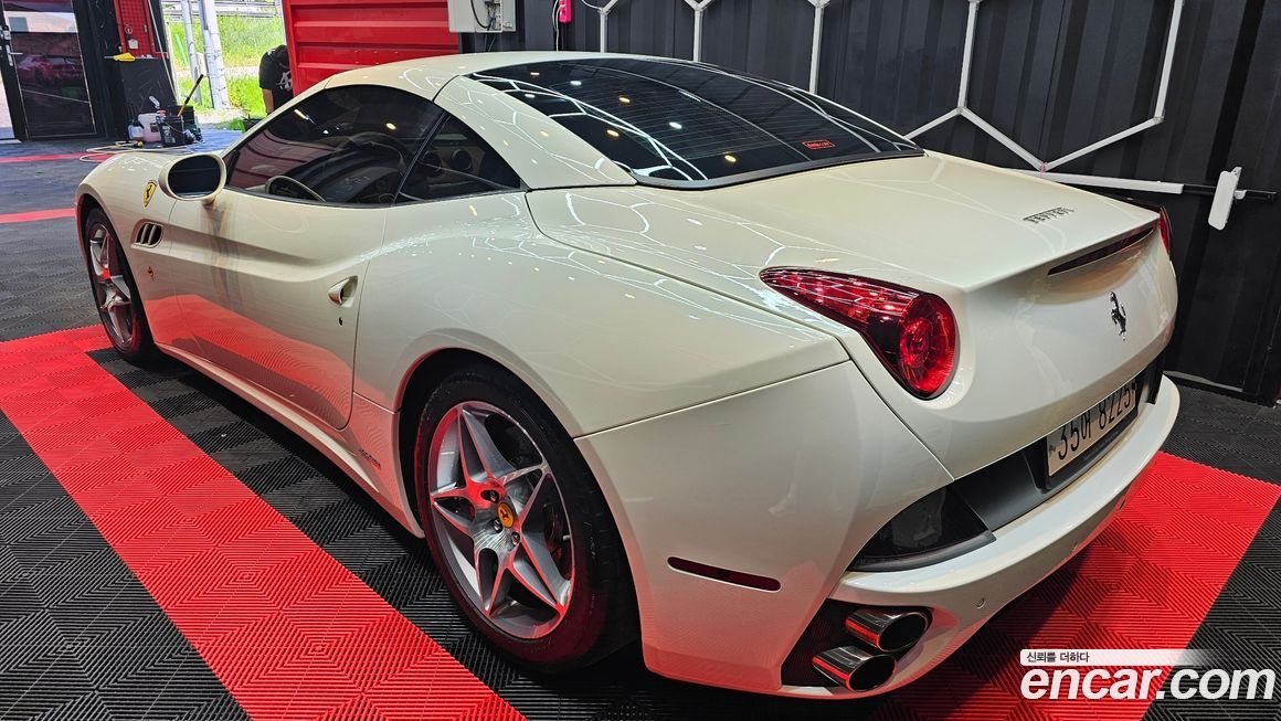 Ferrari California 2011